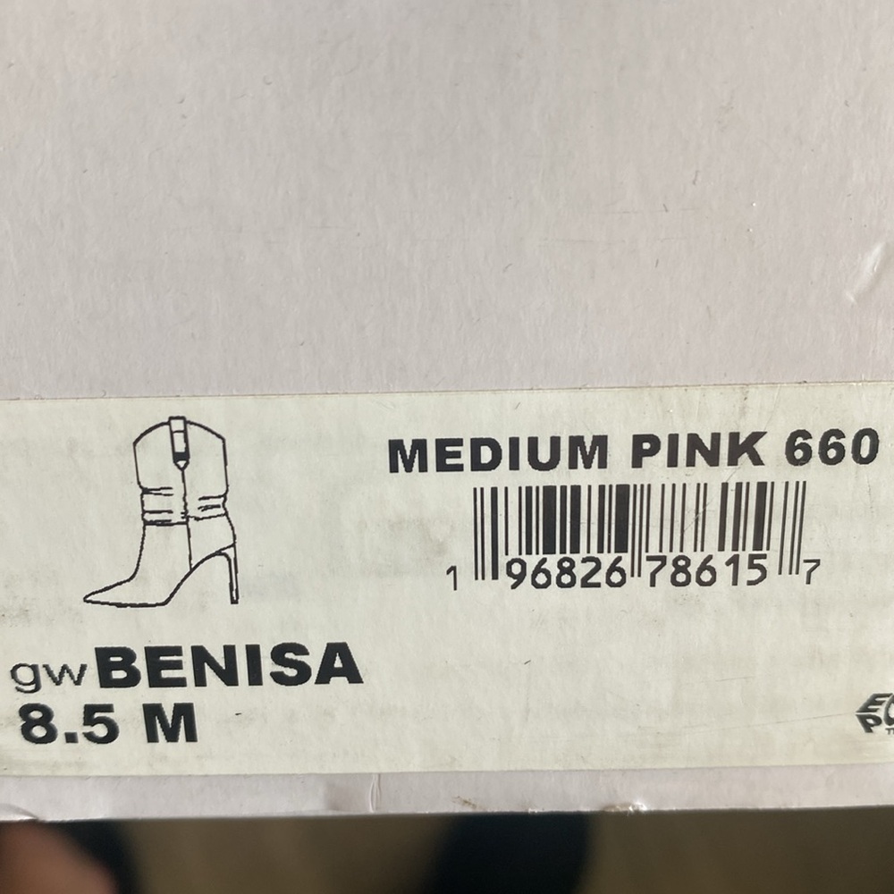NEW! Guess Shoes Benisa Pink Suede Slouchy Western Heeled Ankle Boots Size 8.5 - Picture 8 of 13